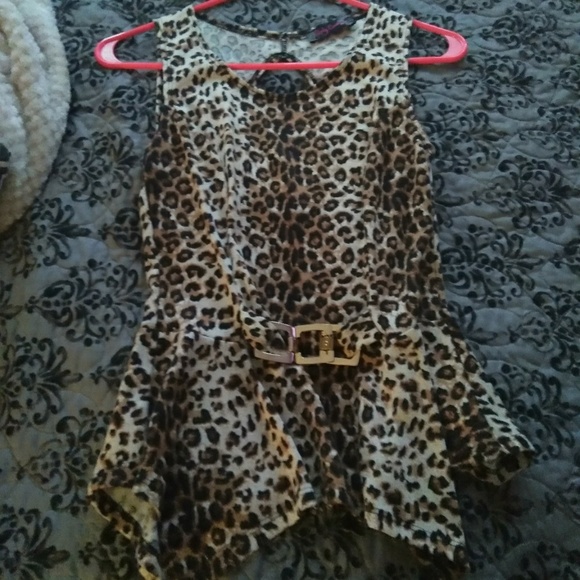 Cheetaprint top - Picture 1 of 1