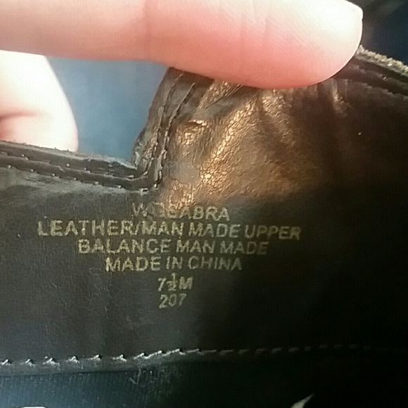 Guess Sabra Bootie - Picture 6 of 6