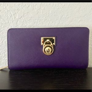 Michael Kors- Hamilton Continental Wallet
