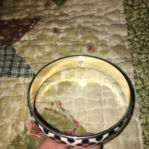 Brighton Bangle white enamel gorgeous GREAT DEAL- FINAL REDUCTION - Picture 5 of 7