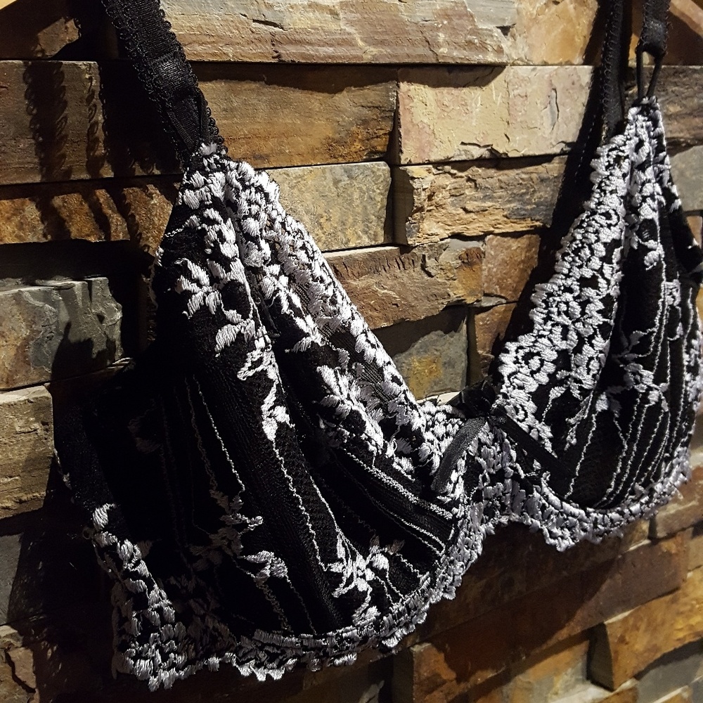 SOLD!!! - Picture 4 of 6