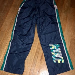 Size 6 Nike sweats (boys)