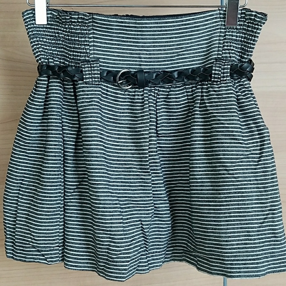 *LAST CHANCE* High waisted black and white stripe skirt