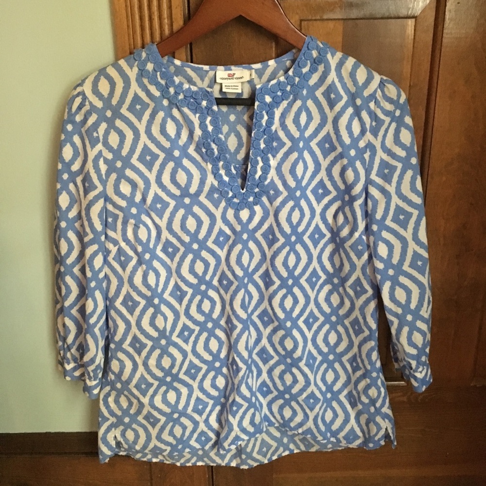Vineyard Vines Top