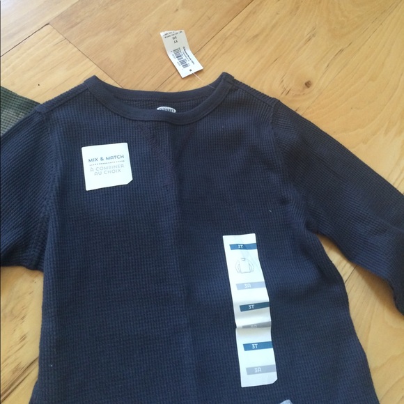 NWT Old Navy long sleeve shirts, 3 t's & 2 thermal - Picture 4 of 5