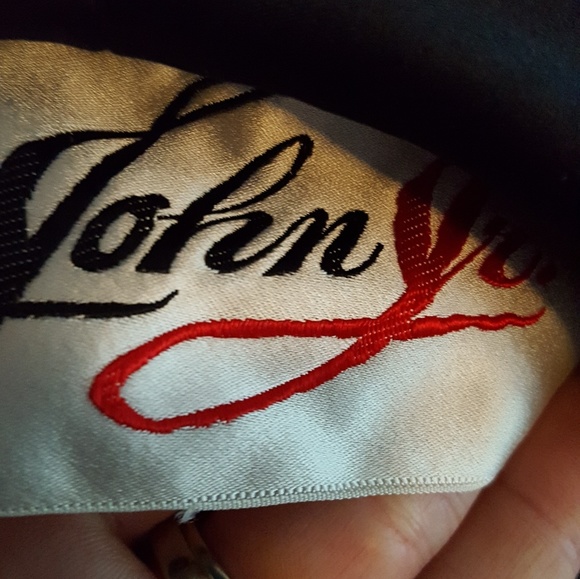 Par le vous beret??!! - Picture 4 of 6