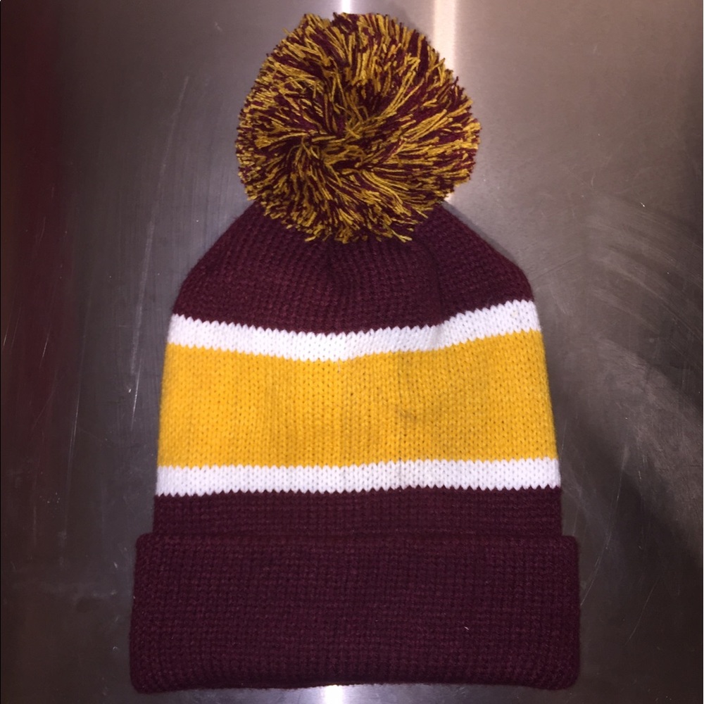 Redskins Color Pom-Pom Beanie