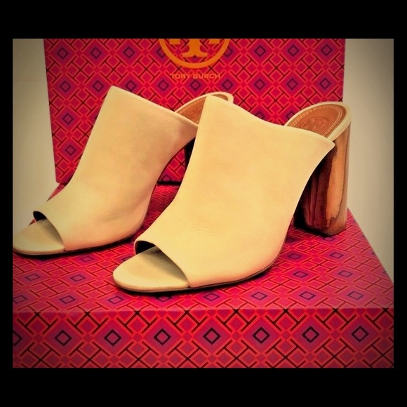 tory burch raya mule