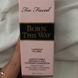 Too faced foundation