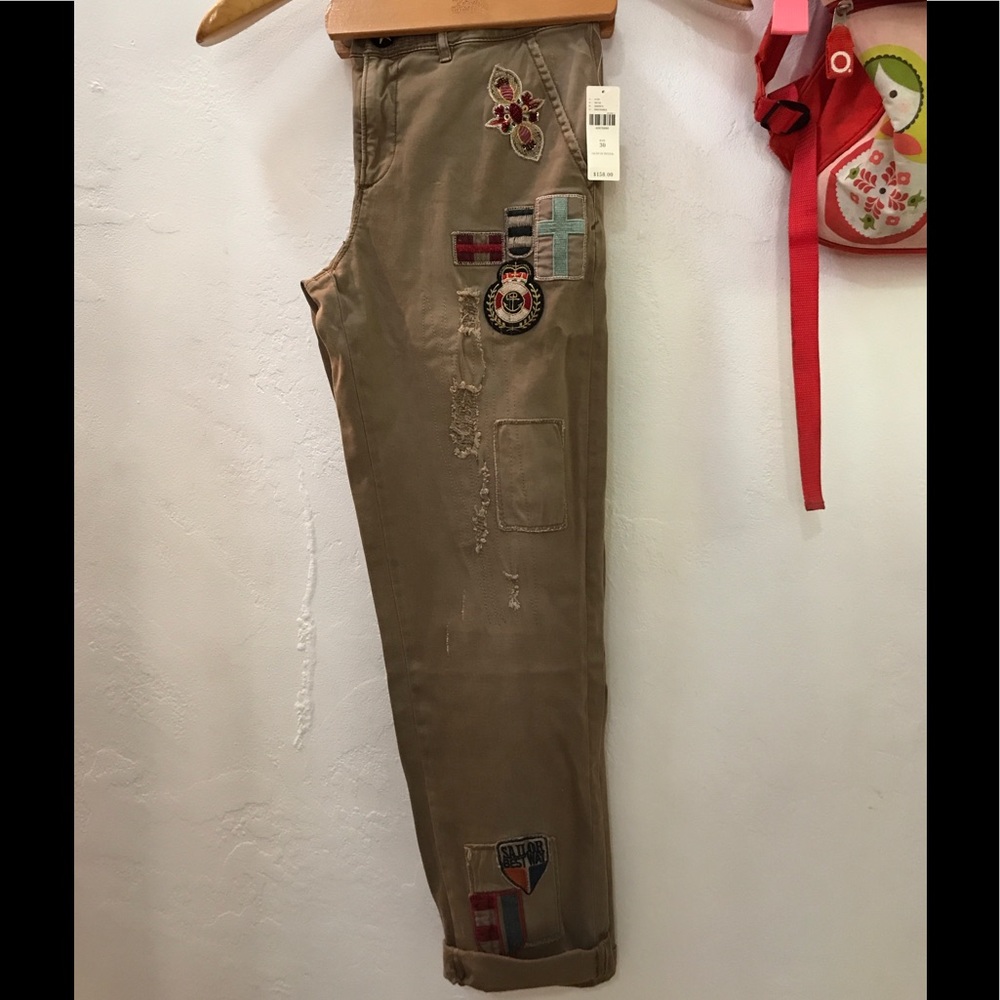 Pilcro Hyphen Chinos