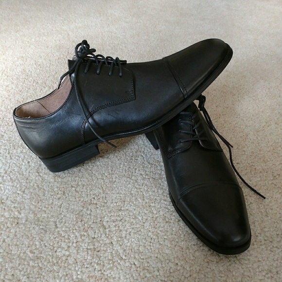 Leather Oxford Dress Shoe