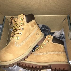 Toddler Timberlands sz 8