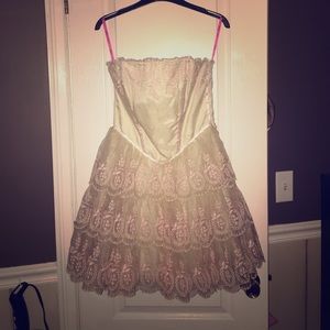 Betsey Johnson dress