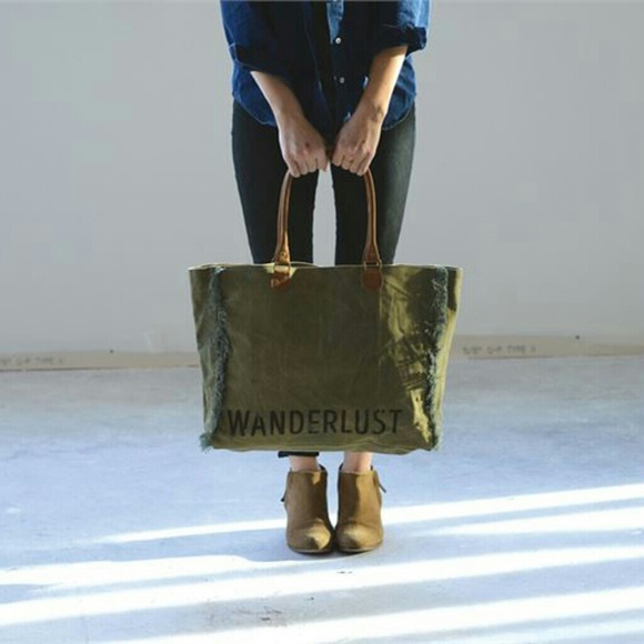 🚨LAST ONE!🚨 Wanderlust Tote - Picture 2 of 2