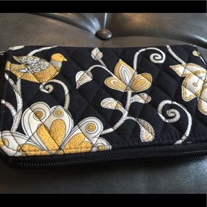 Vera Bradley Wallet Retired Print