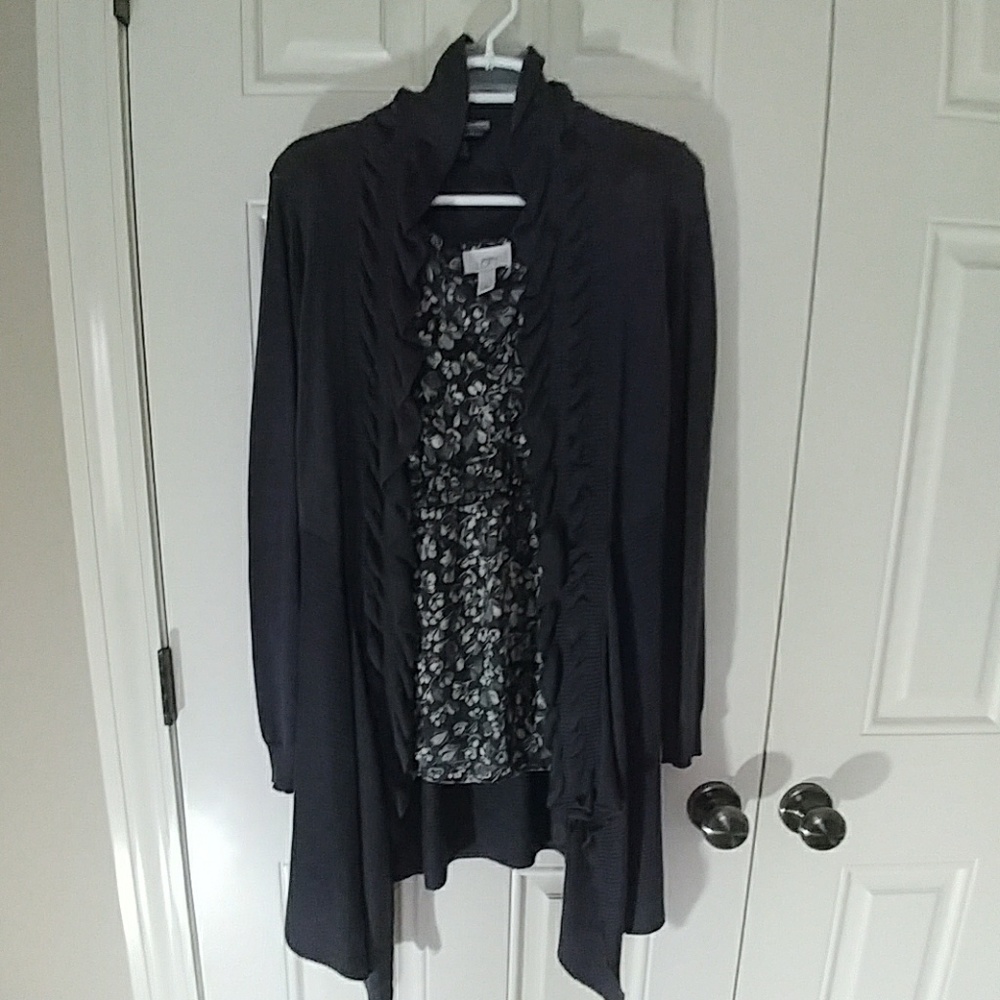 Sweater & short sleeved blouse