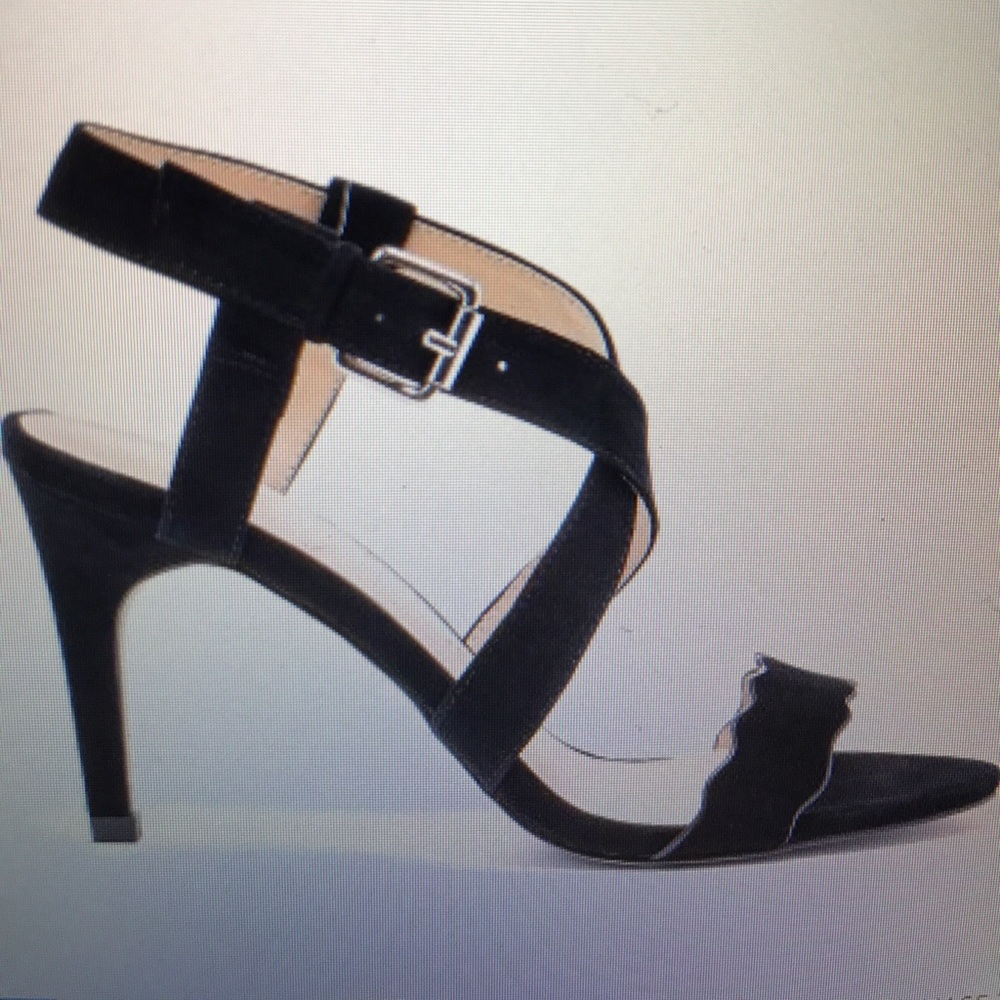 Black Scallop Stilettos