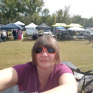 Meet your Posher, Cindy