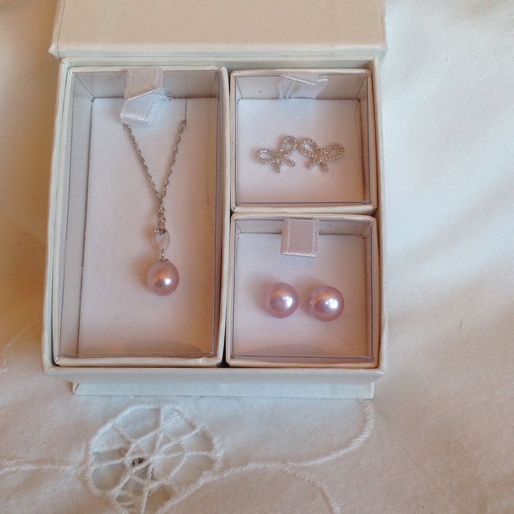 3 piece silver necklace earring set