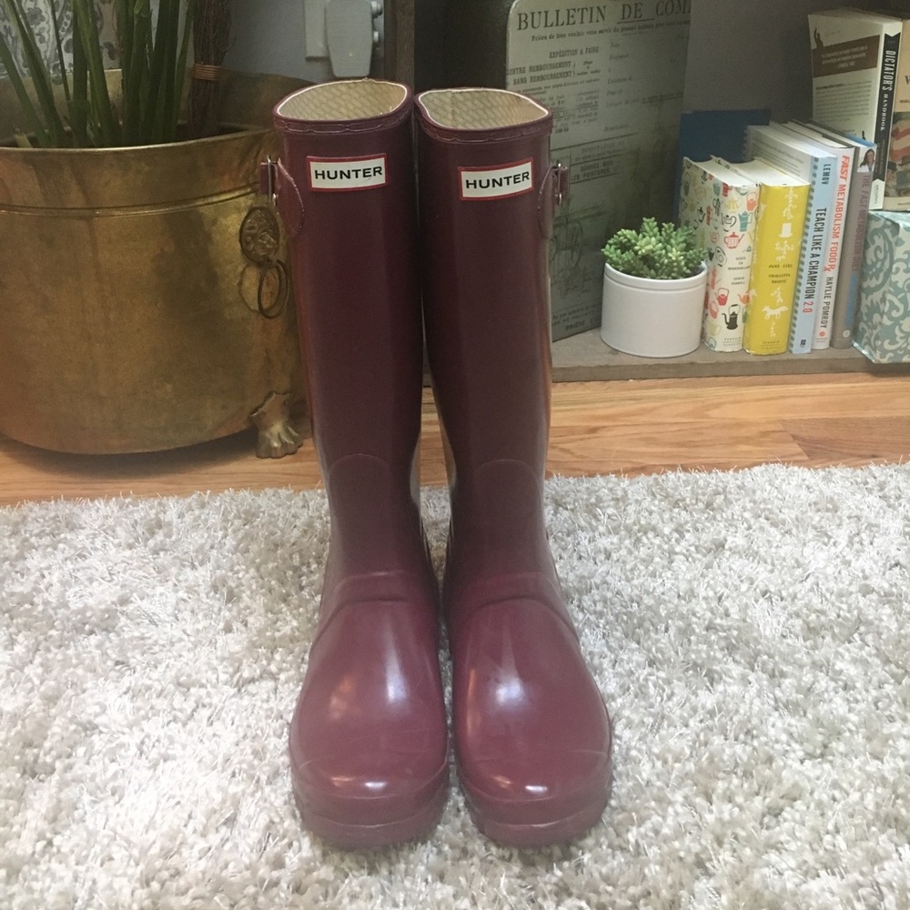 Hunter Rainboots - gorgeous plum!