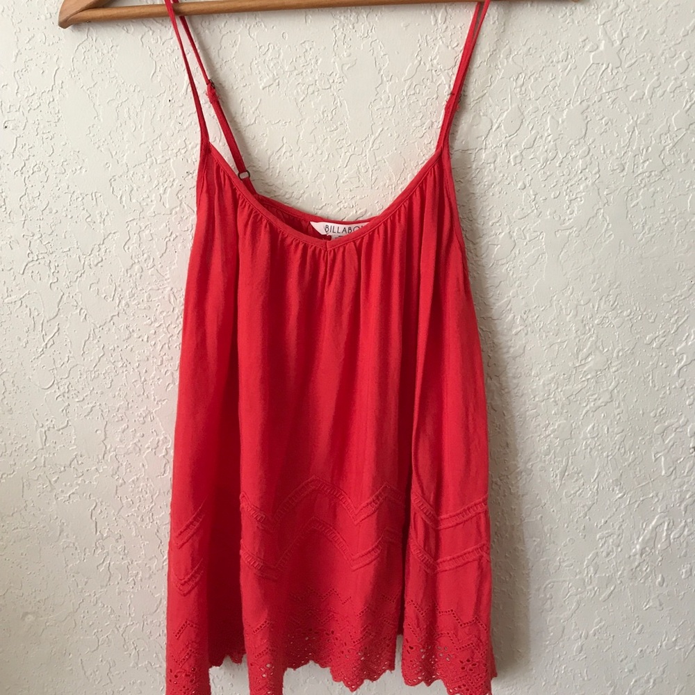 Billabong Decorative Hem Red Flowing Tank , M