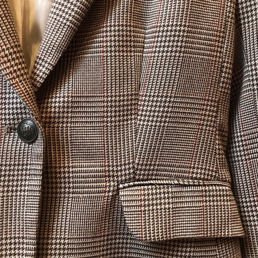 H&M Blazer - Picture 2 of 4