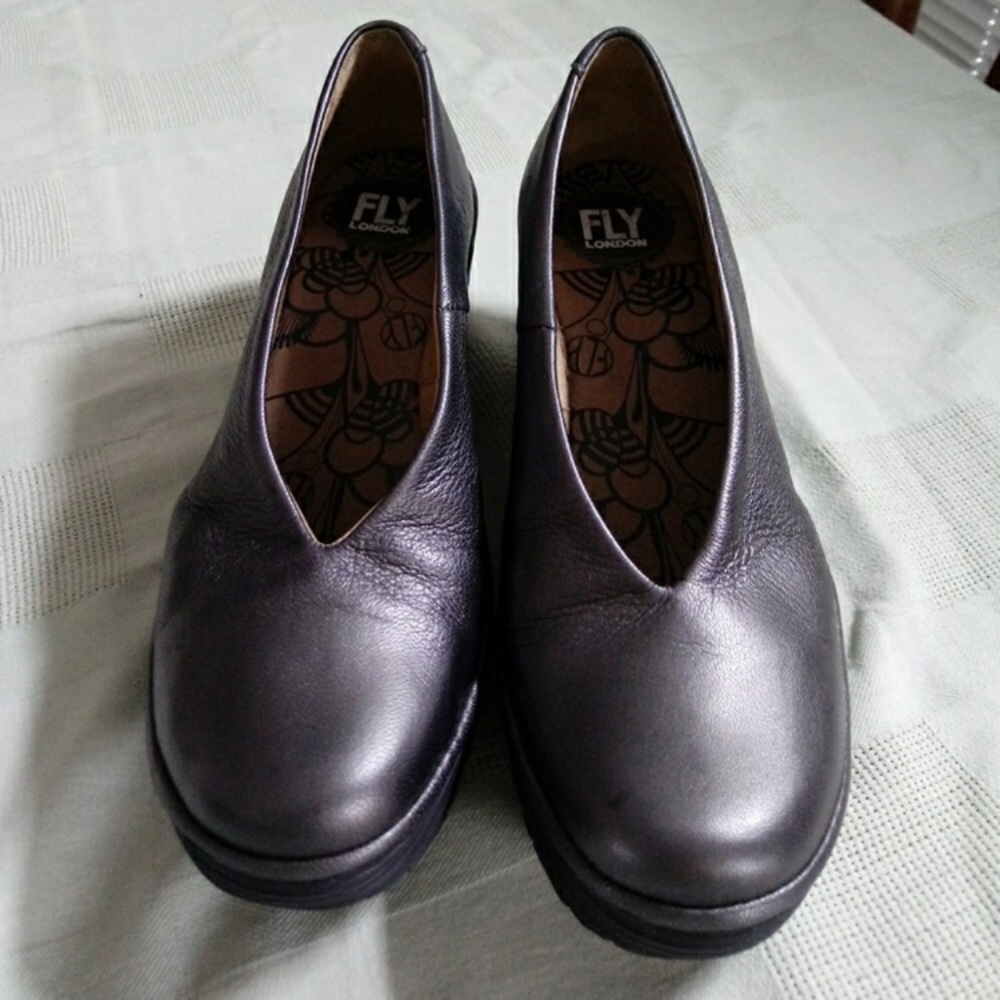 FLY London Wedges in excellent condition❣️