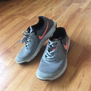 Nike Flex Experience Running Shoes