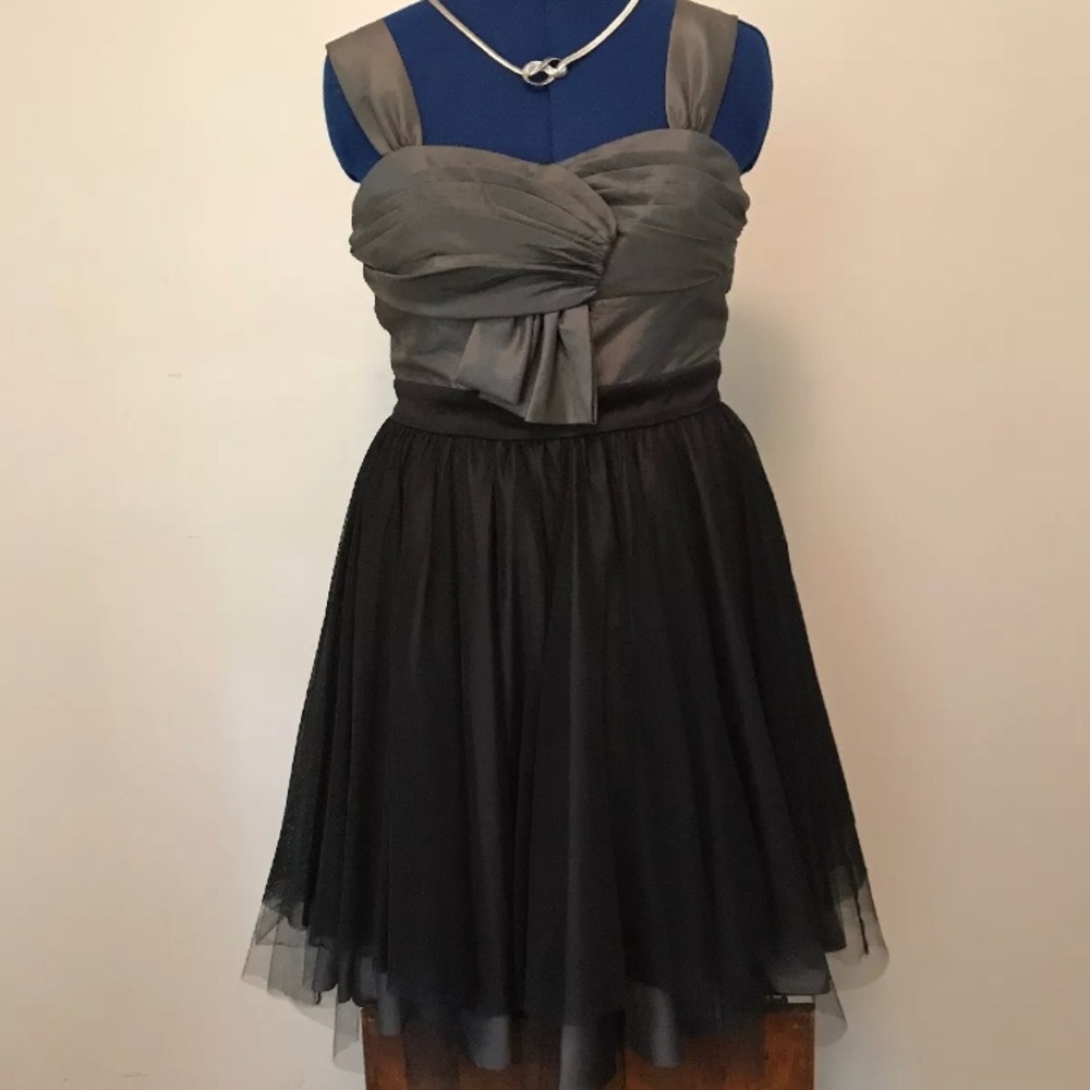 Cocktail Dress with bow and tulle skirt
