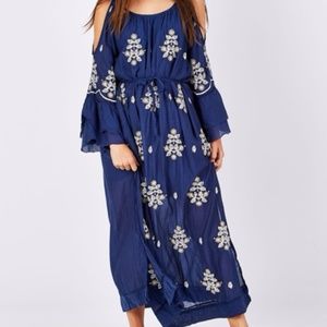 Beautiful & Feminine Maxi Dress by Lula Soul