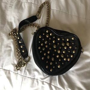 Betseyville betsey Johnson heart crossbody