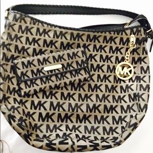 Used MK Purse and wallet