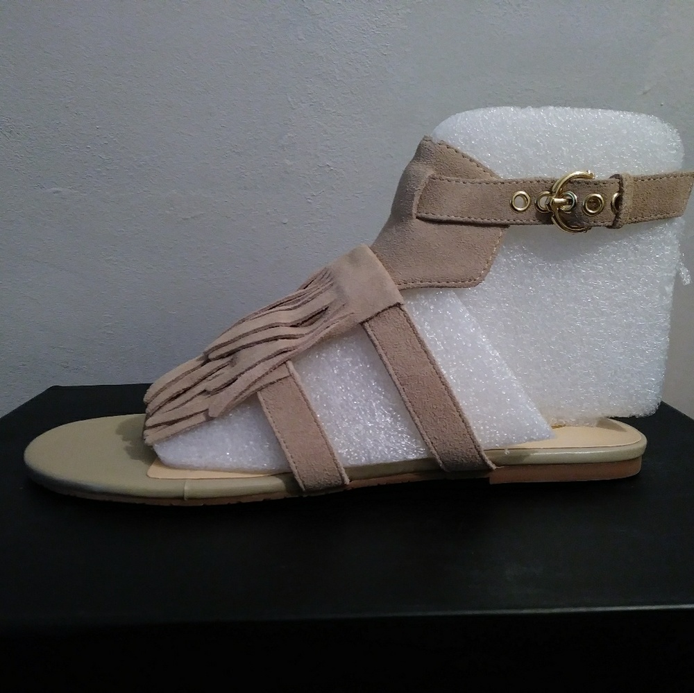 Ladies Wonder Sandals
