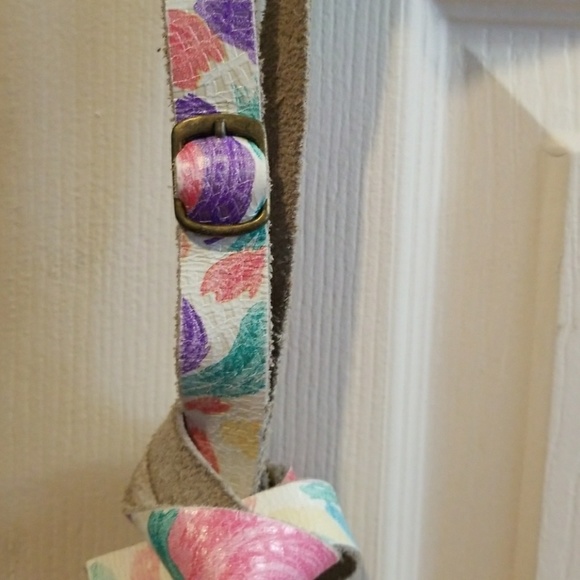 American Apparel floral leather crossbow bag NEW - Picture 4 of 6