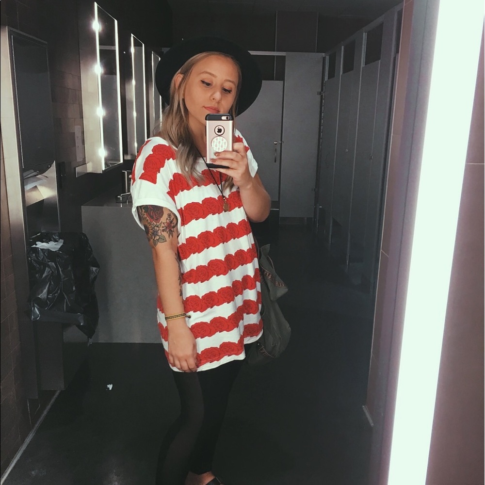 Meet your Posher, Clair