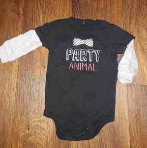 Infant graphic tee onesie