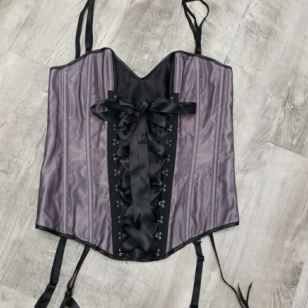 Frederick's of Hollywood Sweetheart Cut Corset(NWOT)
