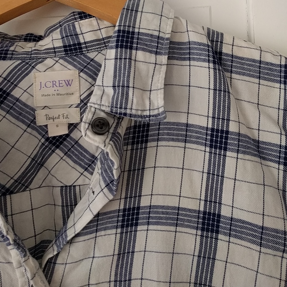 J. Crew Perfect Fit Button Down Shirt