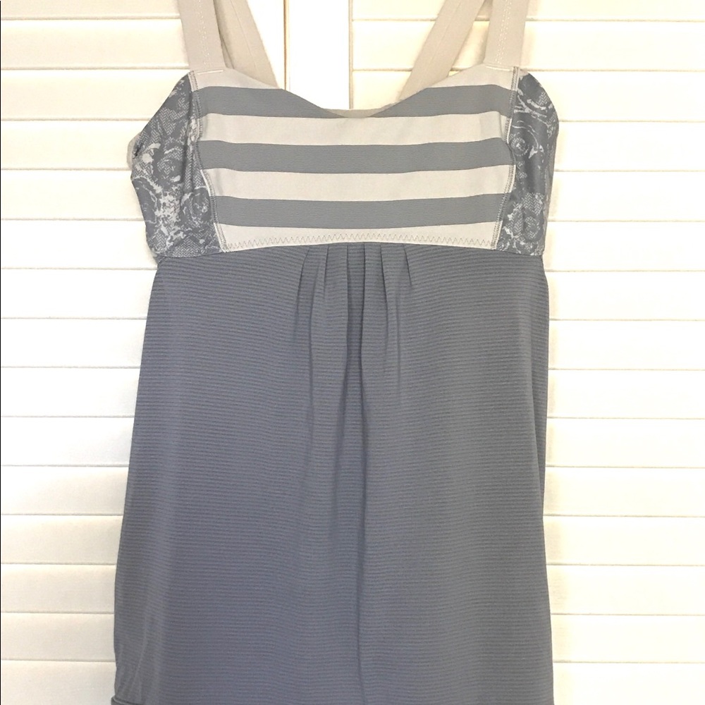 Lululemon Back on Track Tank Top Run Fitness