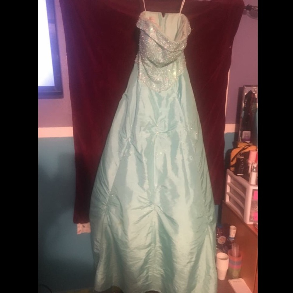 Blue poofy prom dress