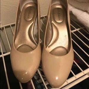 Kelly & Katie Nude Pumps