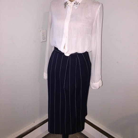 Vintage Christian Dior skirt suit - Picture 7 of 8