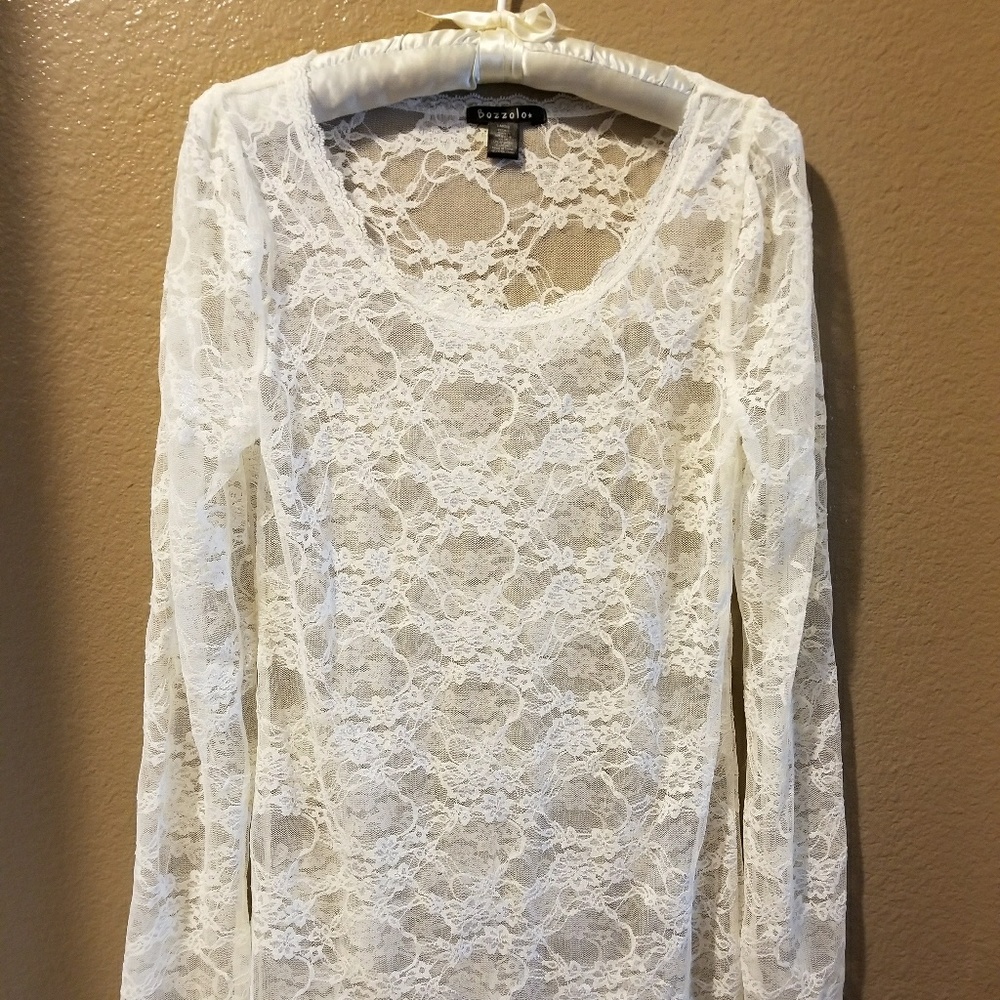🌿Lacey long-sleeved Tee🌿