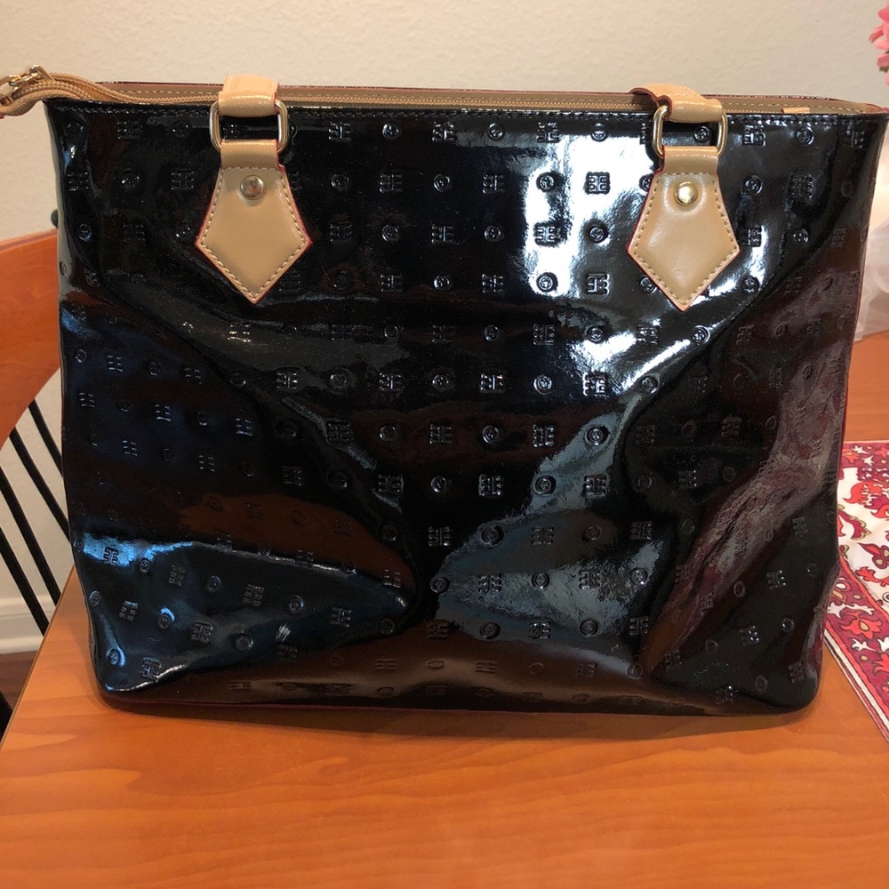 Authentic Arcadia Genuine Patent leather bag