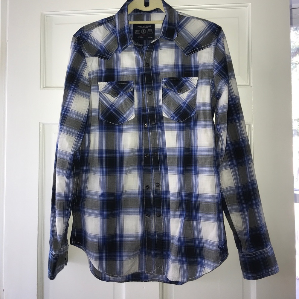 Awesome plaid button down from American eagle