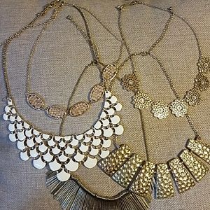 Bundle of 5 necklaces