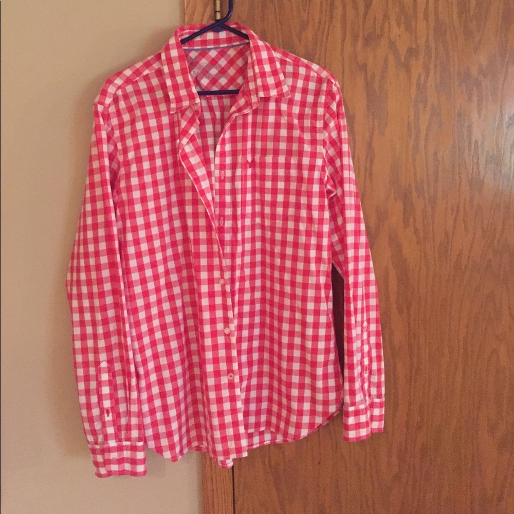 Cute red/white checked shirt from American Eagle.