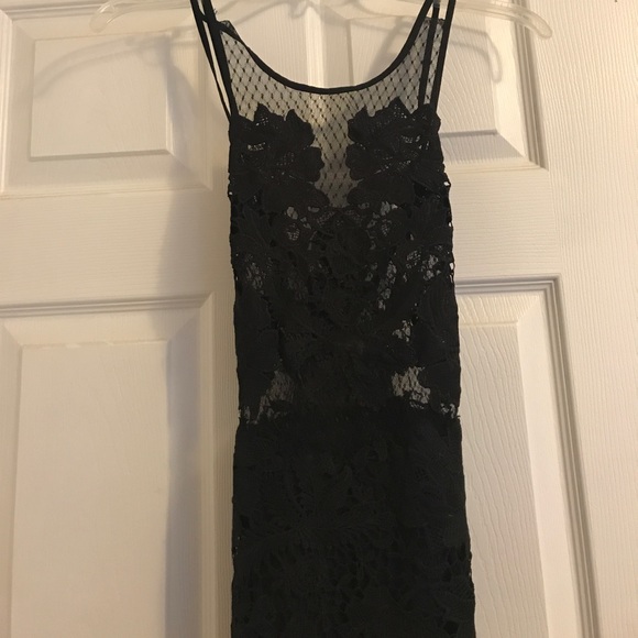 NWT Nasty Gal Hit the Rose Lace Dress - Picture 3 of 3