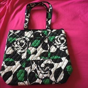 BNWOT Vera Bradley Tote