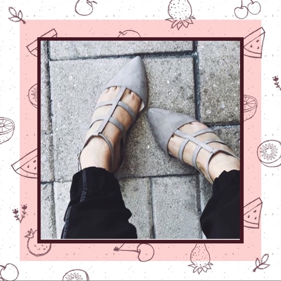 Light Grey Faux Suede Caged Look Flats w/Back Zip - Picture 7 of 8